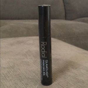 New - RODIAL GLAMOLASH MASCARA XXL- Extreme black